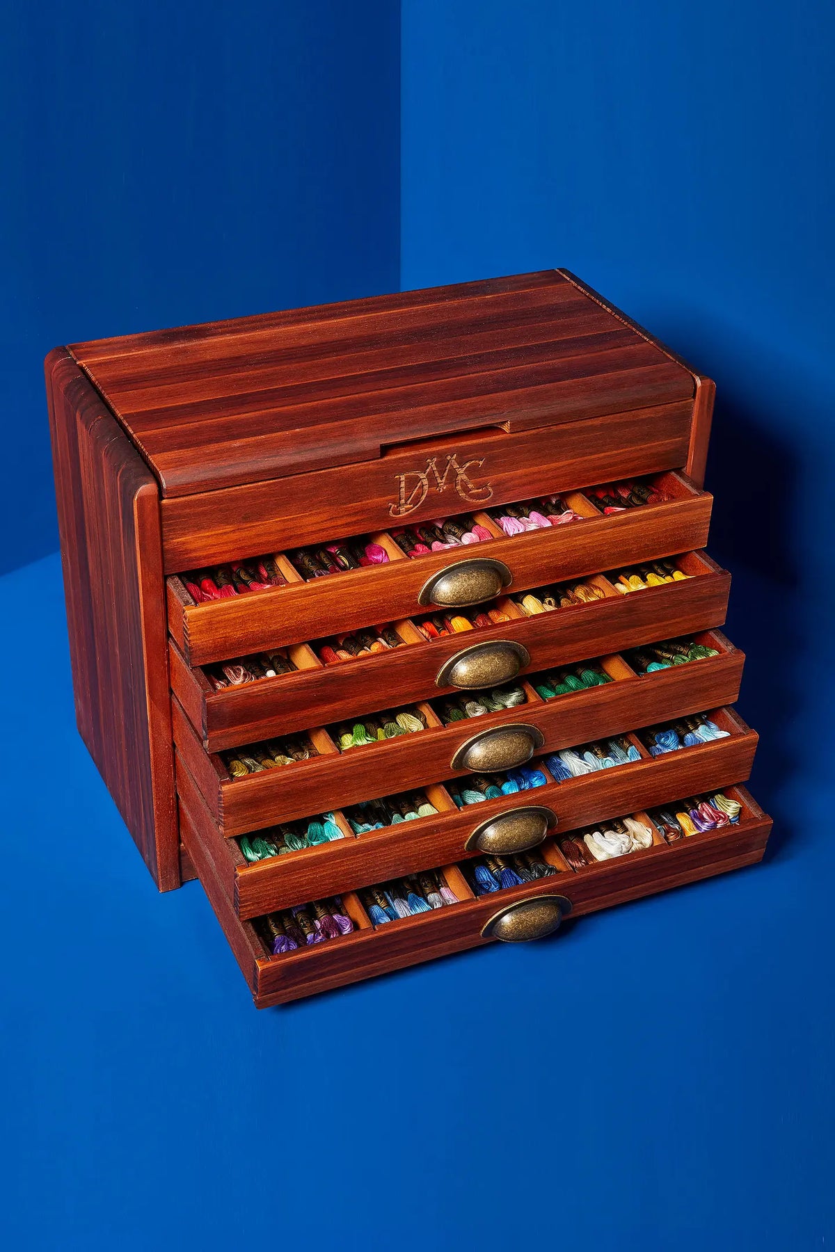 DMC Wooden Collectors Box with 500 Cotton Mouliné Threads