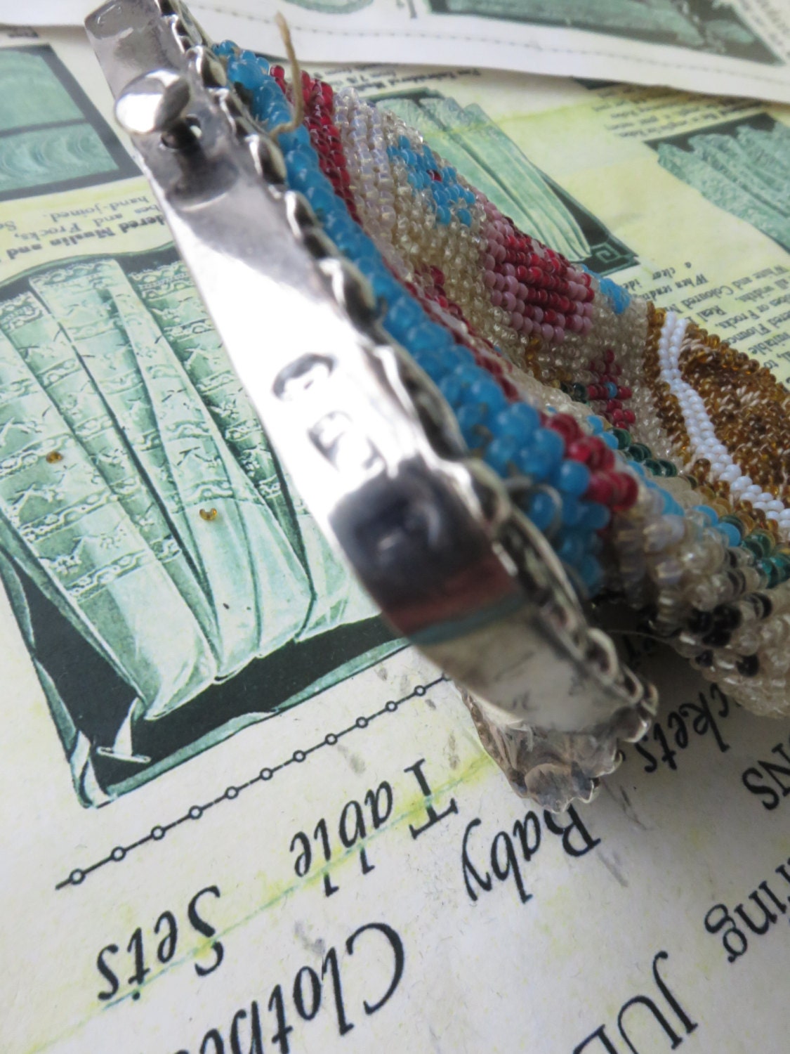 Lovely Regency Period Frame Knitted Beaded Sovereign Purse- Sterling Silver Frame