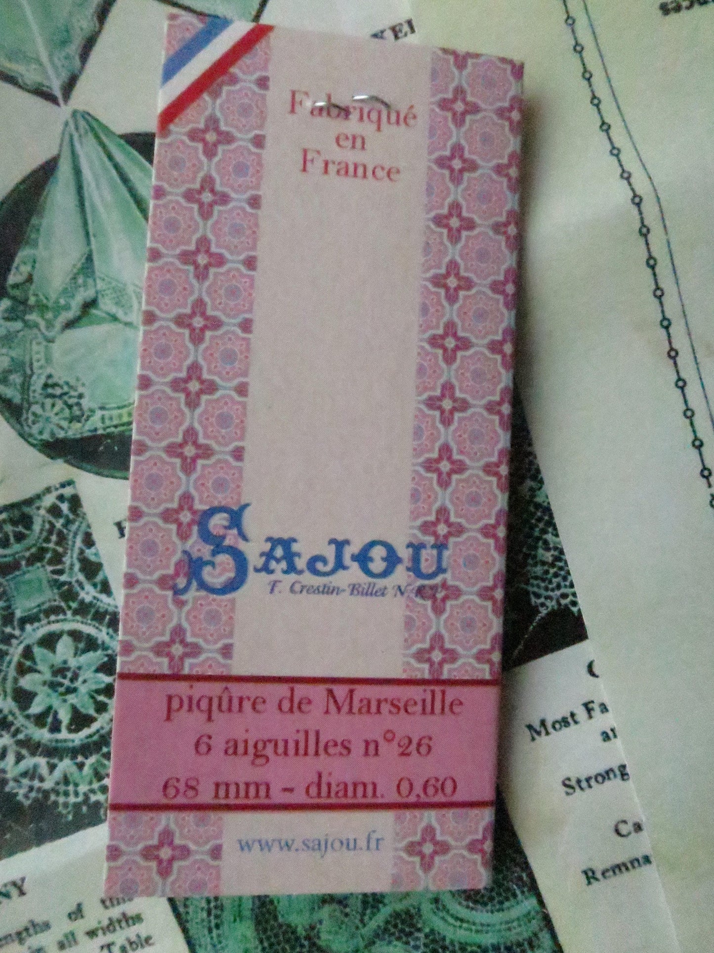 Sajou Booklet 6 Boutis Trapunto Needles