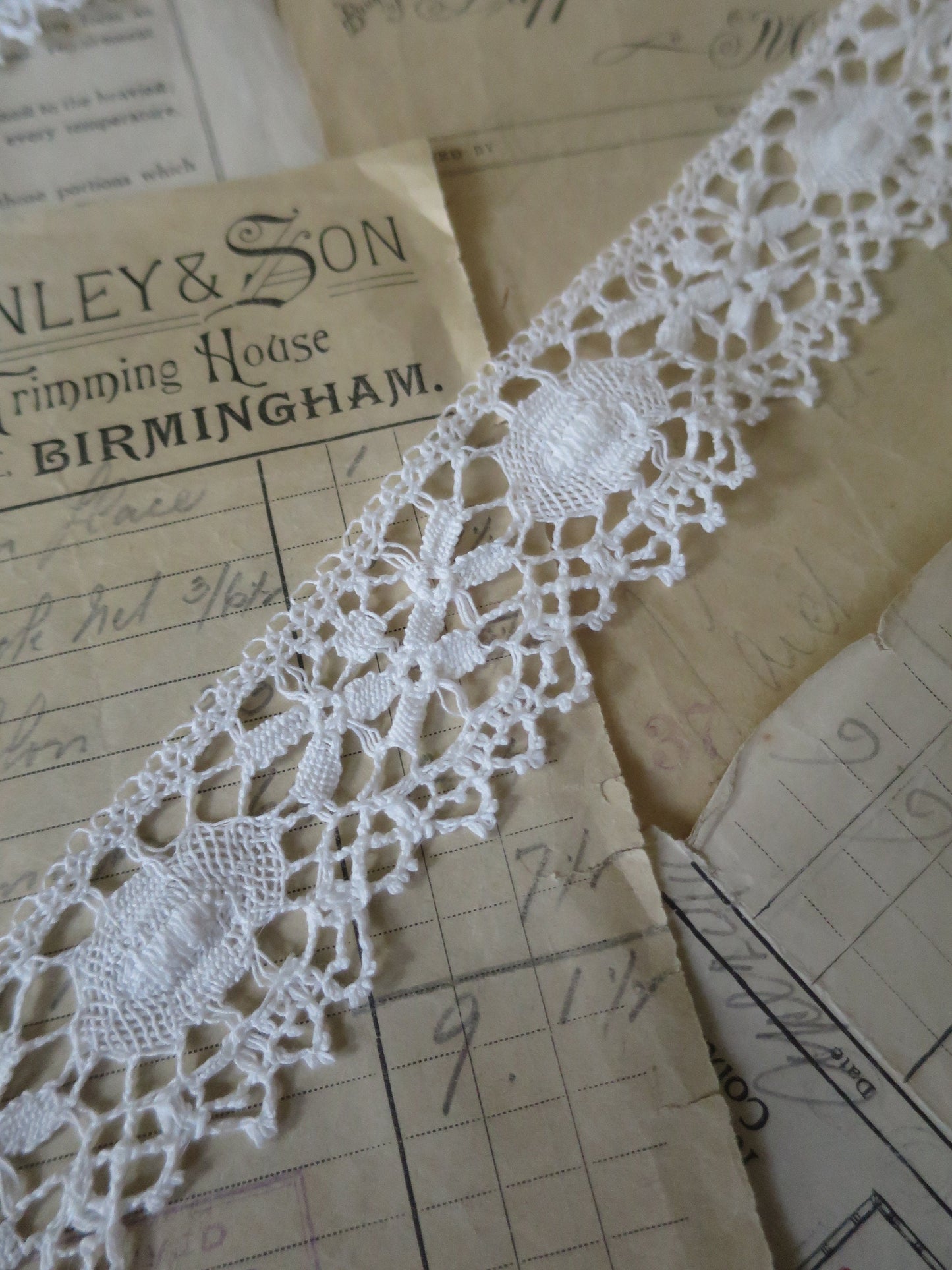 Off White English Nottingham Cluny Lace- Traditional Torchon Ovals- 4.3 cm