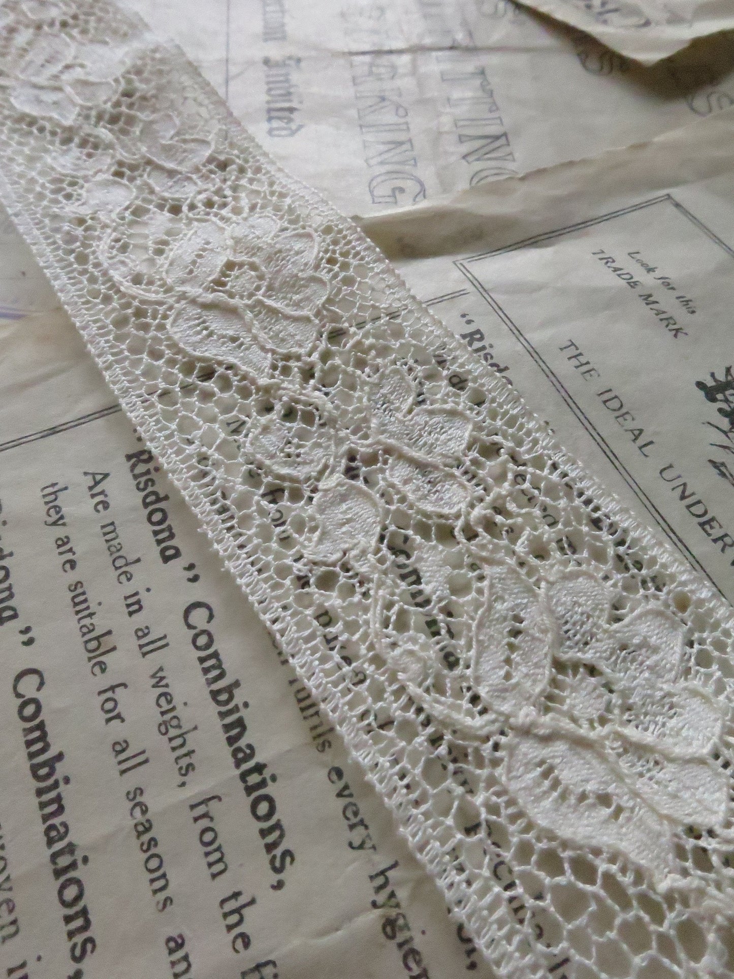 Ecru English Nottingham Lace- Raised Floral Guipure- Insertion- 3.5 cm