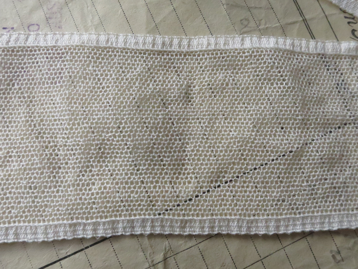 Ecru English Nottingham Lace- Plain Net Insertion- 5.5 cm