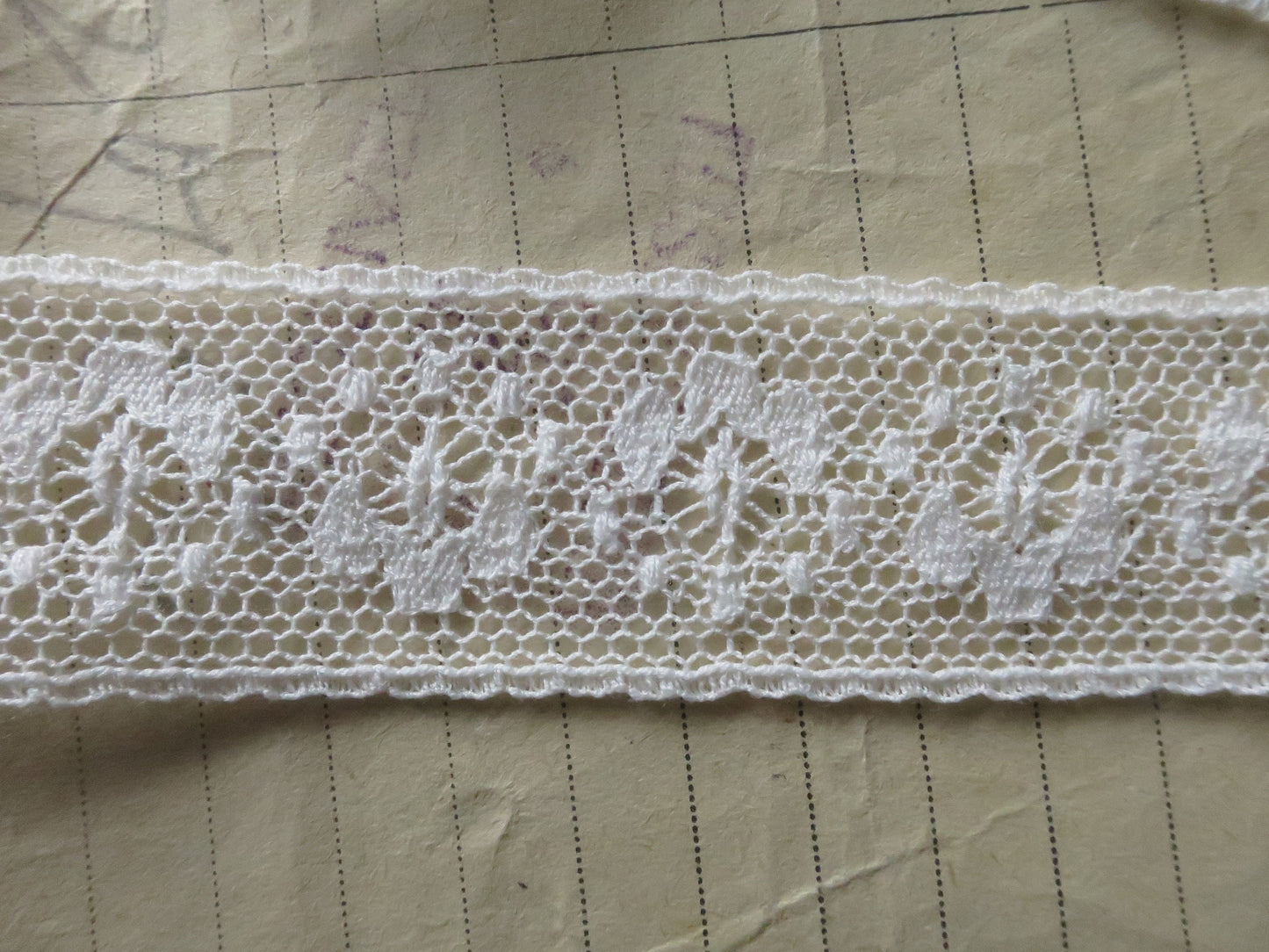 Off White English Nottingham Lace- Valenciennes Floral Spot- Insertion- 2.7 cm