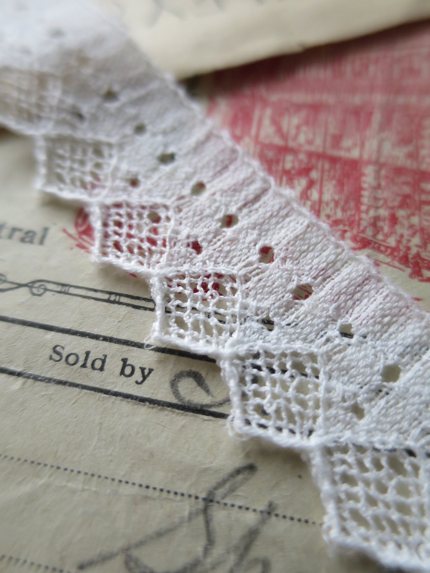 Off White English Nottingham Fine Valenciennes Lace- Zig Zag- 2 cm