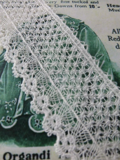 Off White English Nottingham Lace- Delicate Lace- 2.7 cm