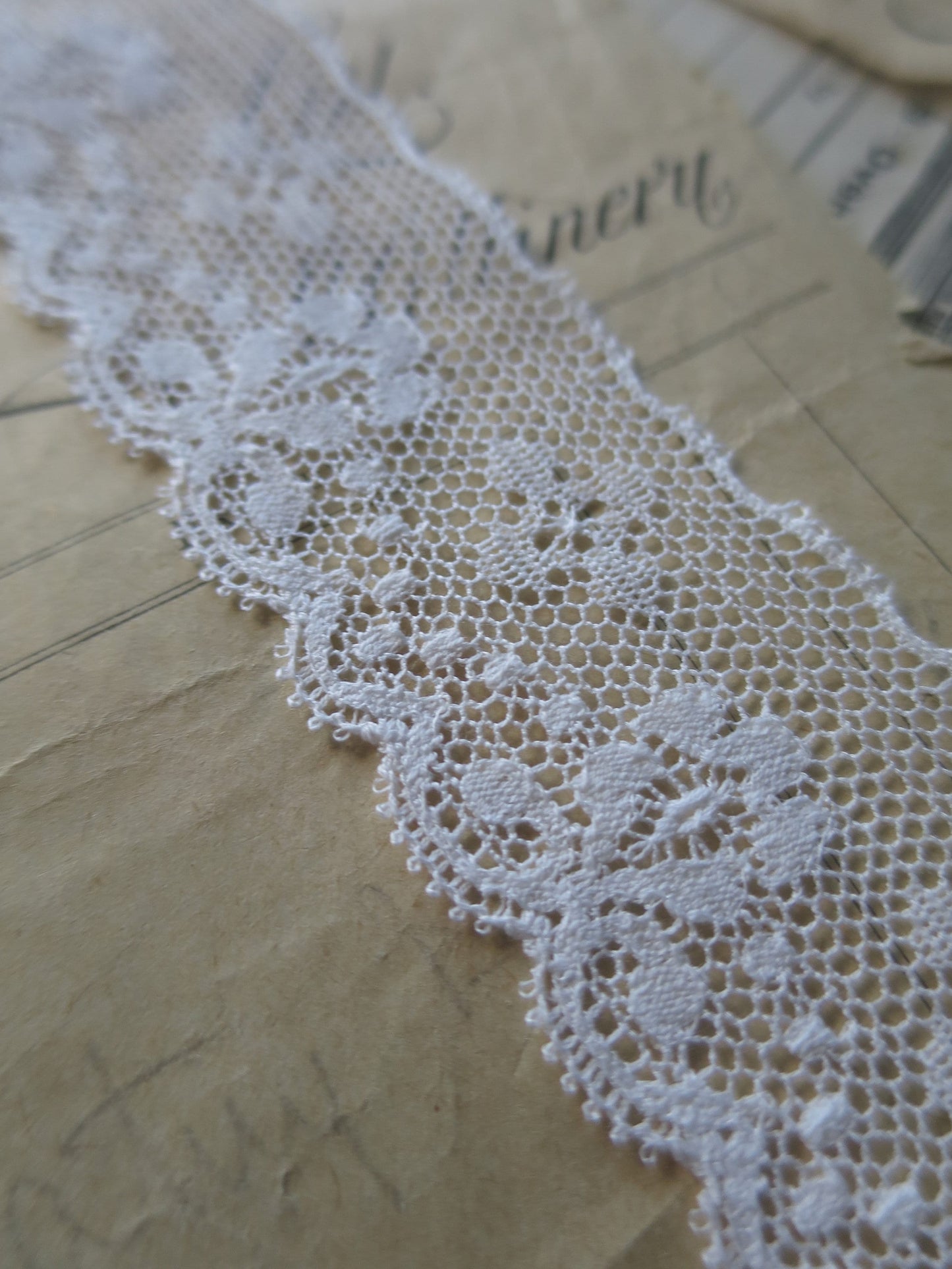 Off White English Nottingham Lace- Valenciennes Floral Spot- 3.5 cm