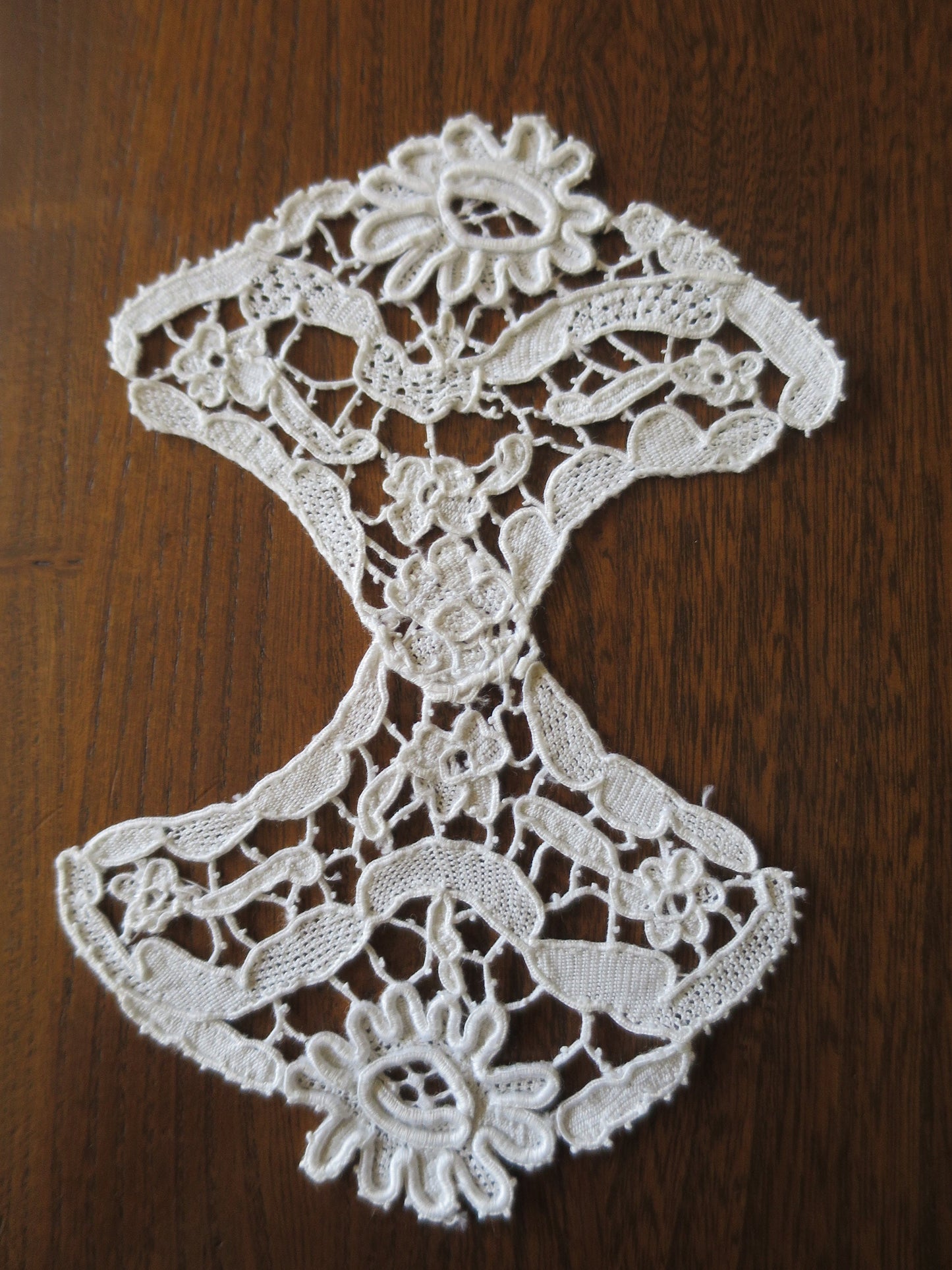 Antique Edwardian Venetian Point Lace Applique