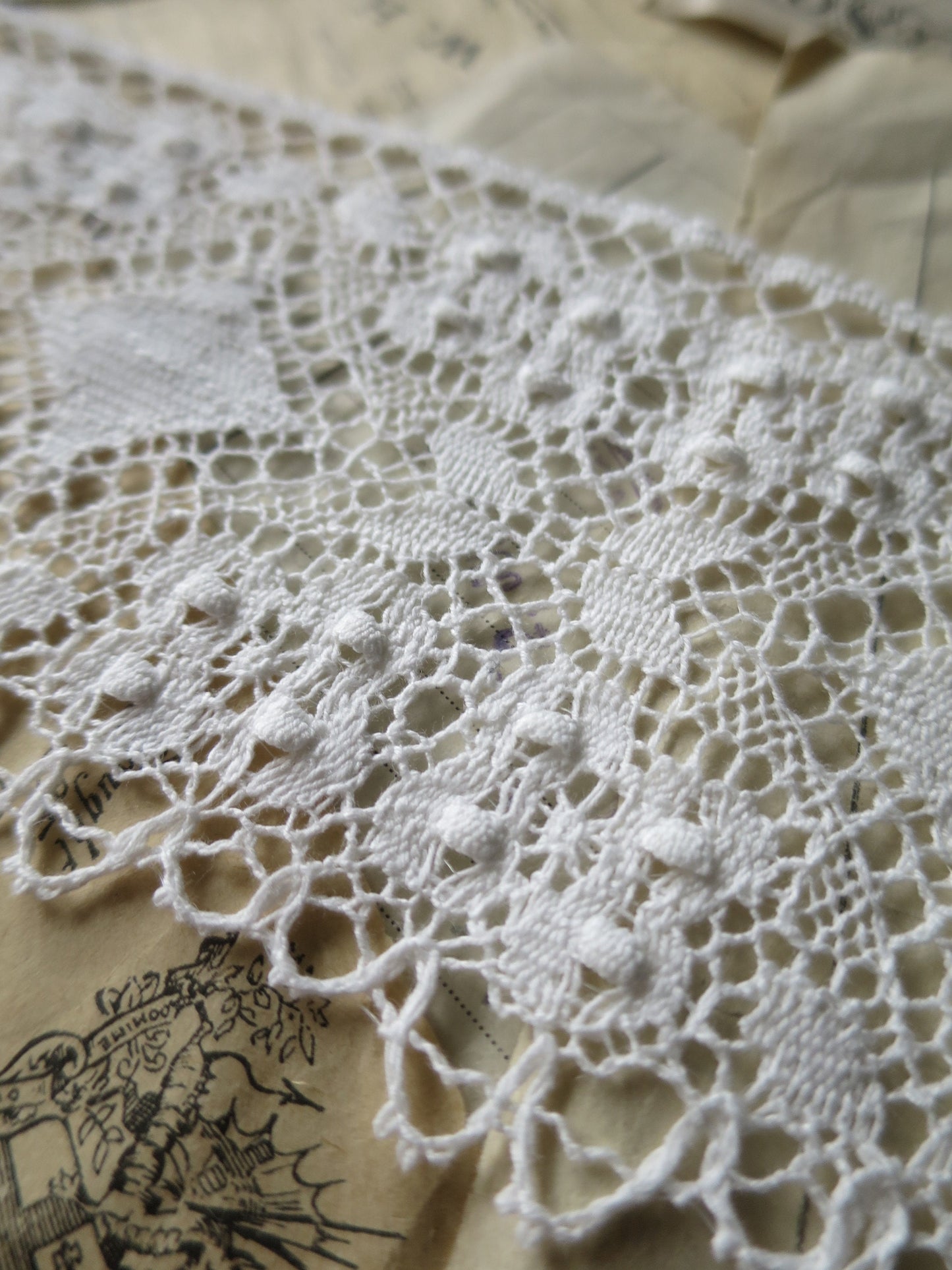 Off White English Nottingham Cluny Lace- Diamond & Raised Spots Torchon Guipure - 8.5 cm