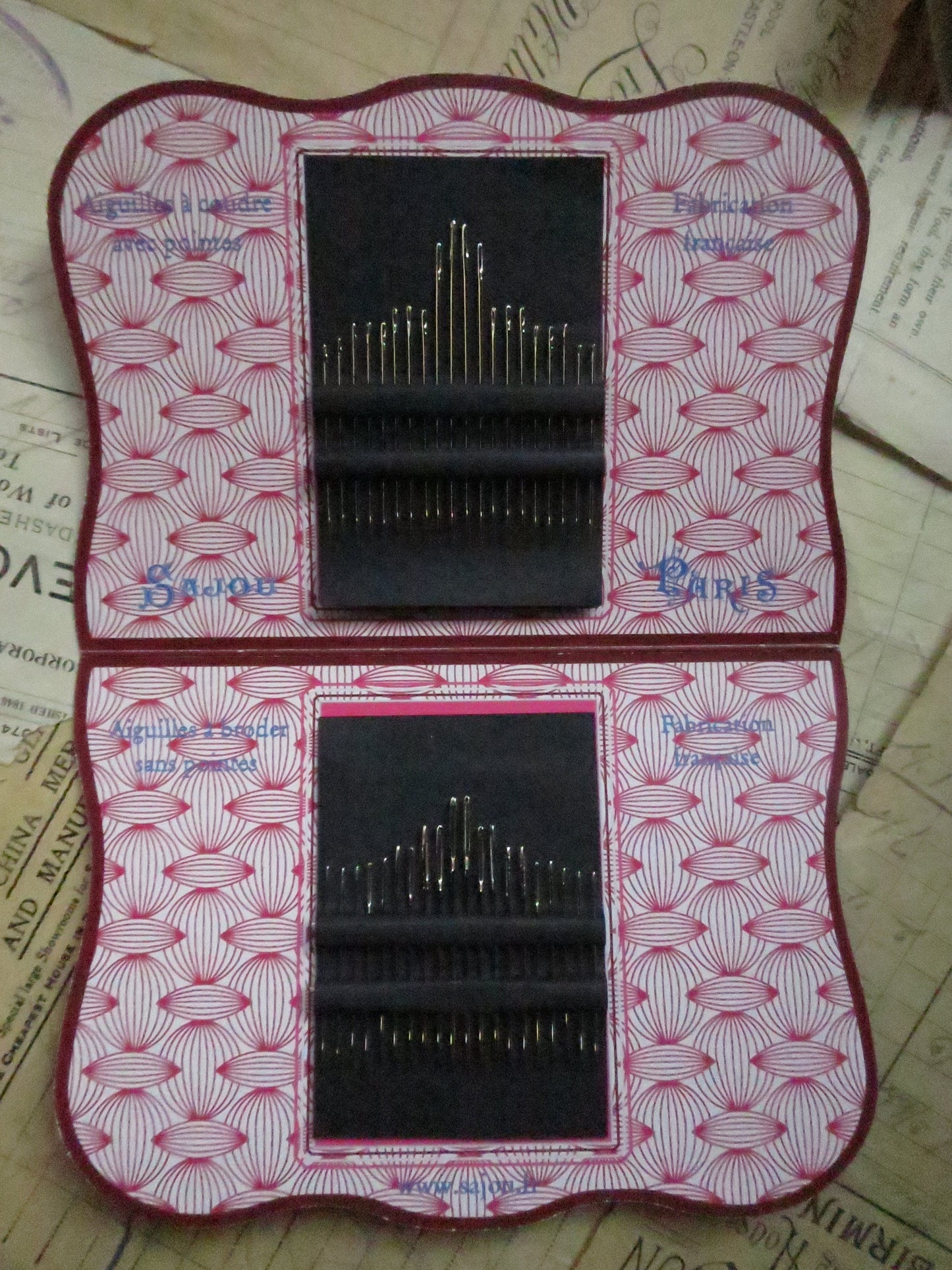 Sajou Toile du Jouy 40 Needle Selection Picture Books