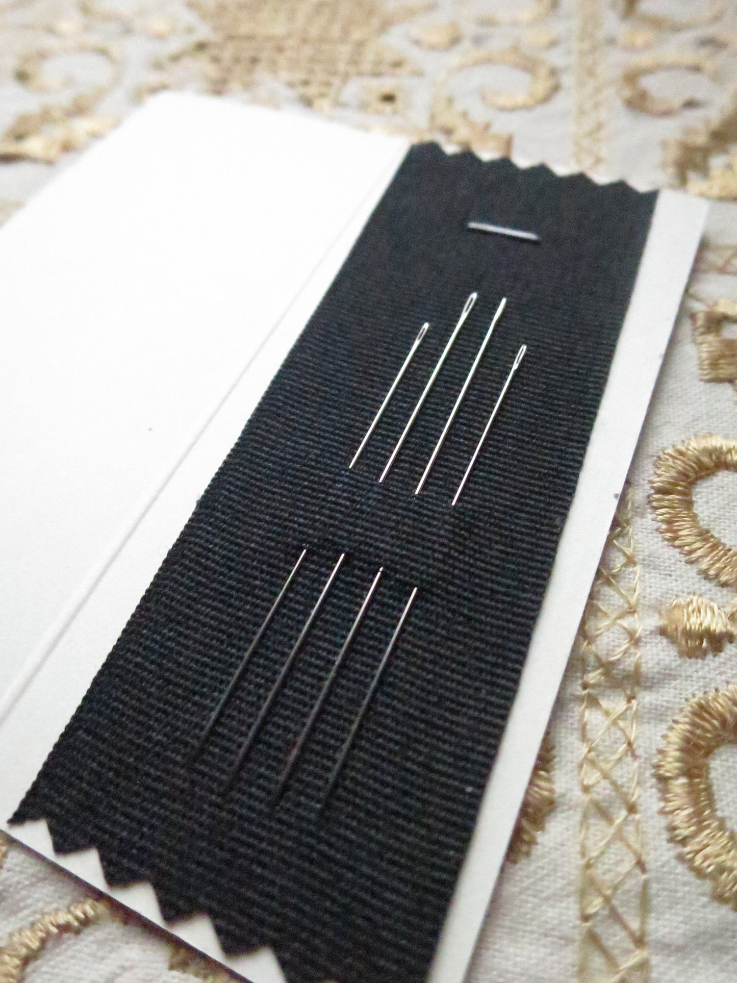 Sajou Booklet 4 No. 10 Beading Needles