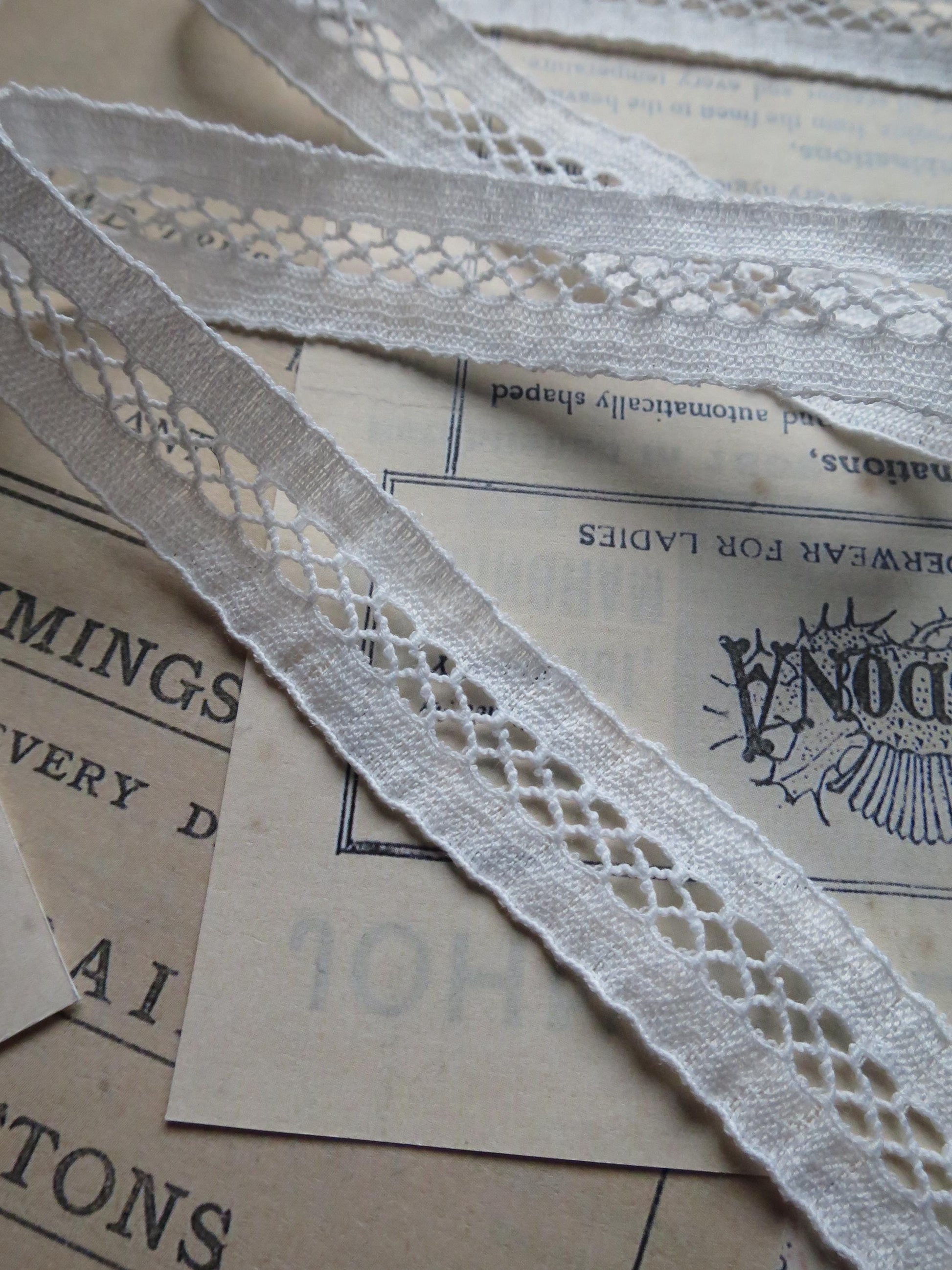 English Nottingham Lace- Faggoting Insertion- 1.7 cm