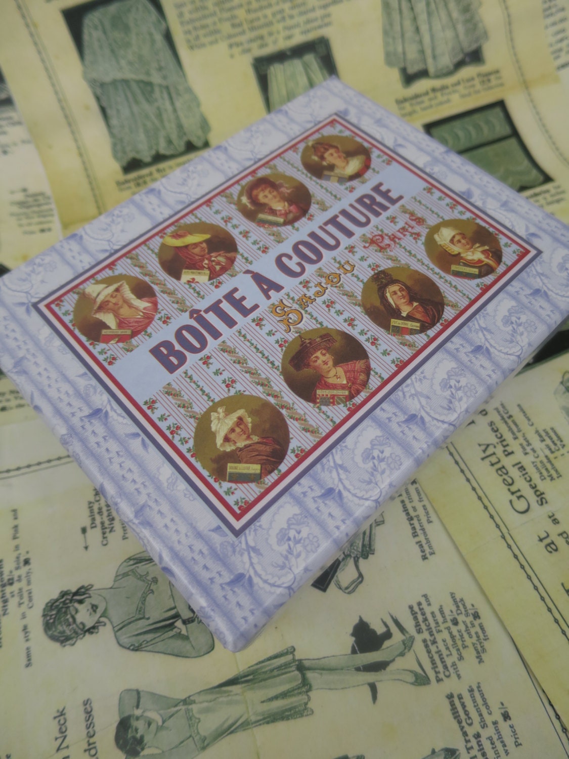 Sajou Sewing Box- Regional French Hats