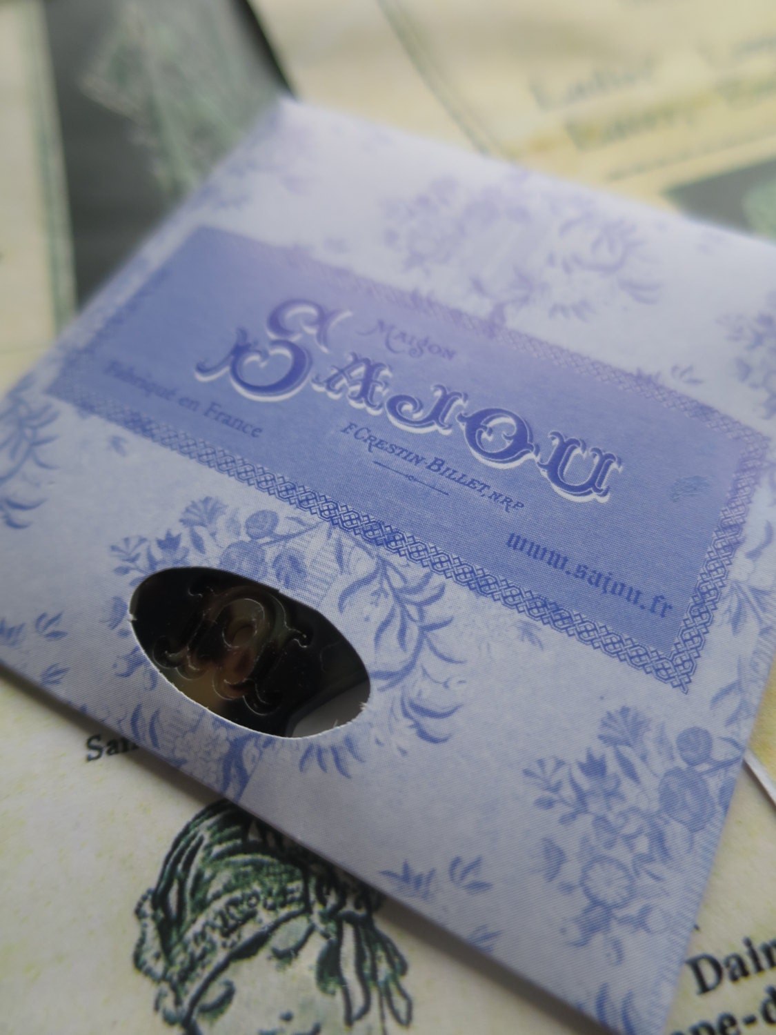 Sajou French Luxury Thread Card Winder- Faux Tortoiseshell