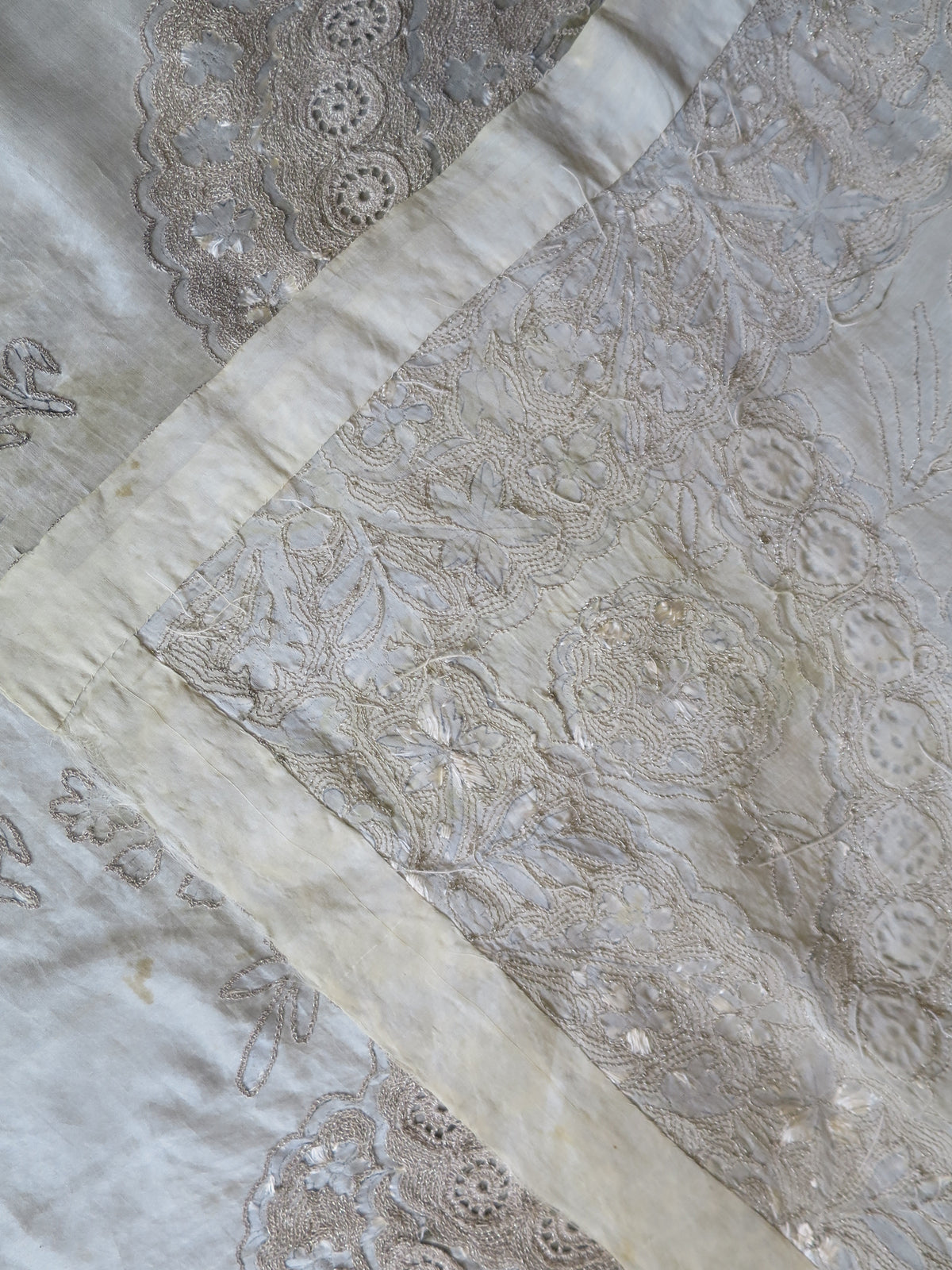 Large Scale 19th Century Indian Zardozi Openwork & Silk Embroidered Panel – 180x190cm