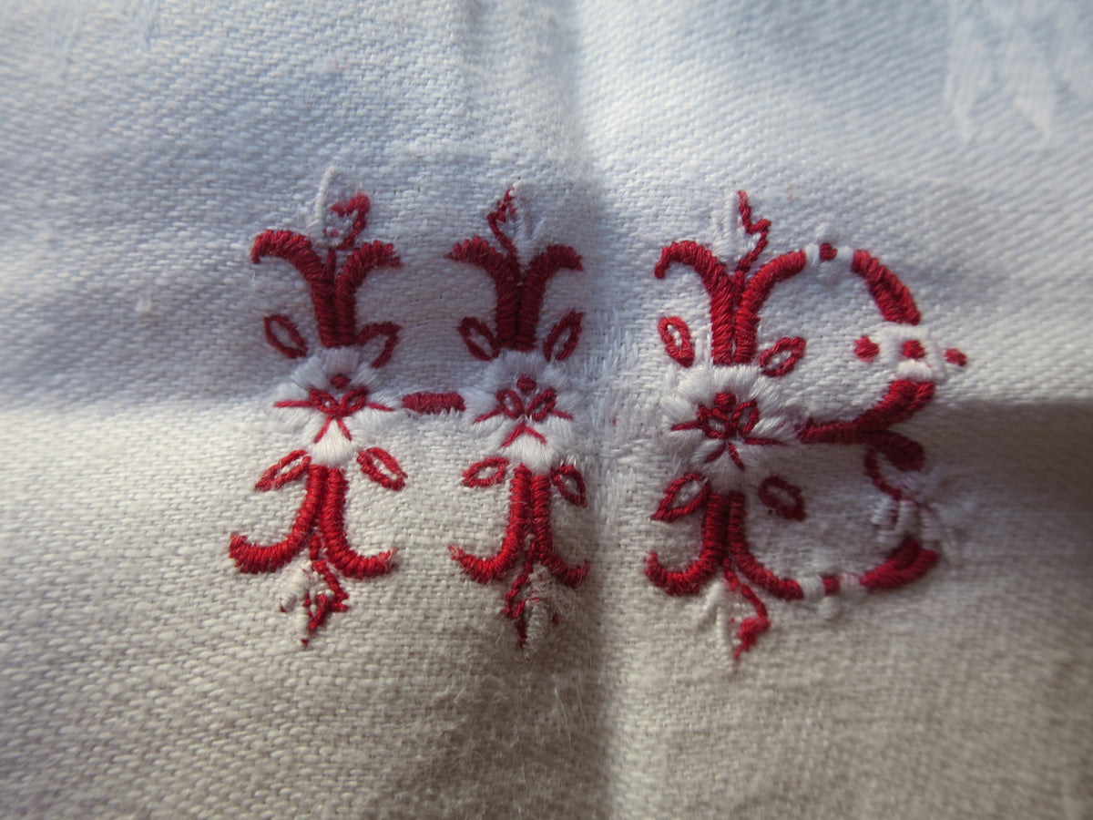 Antique Linen Damask Tablecloth with Red Pattern Darning, circa 1900