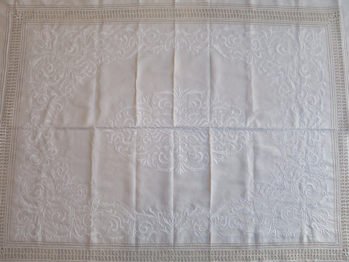 Edwardian Irish Linen Bedspread with Raised Whitework & Reticella Lace, circa 1905