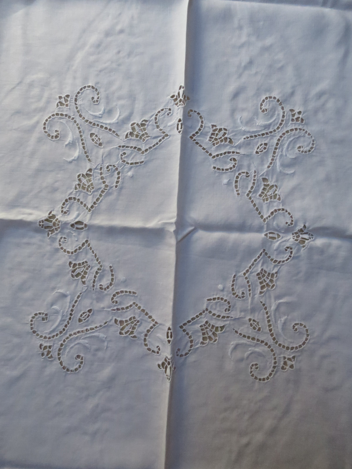 Edwardian Linen Tablecloth with Pictorial Needle Lace, circa 1910