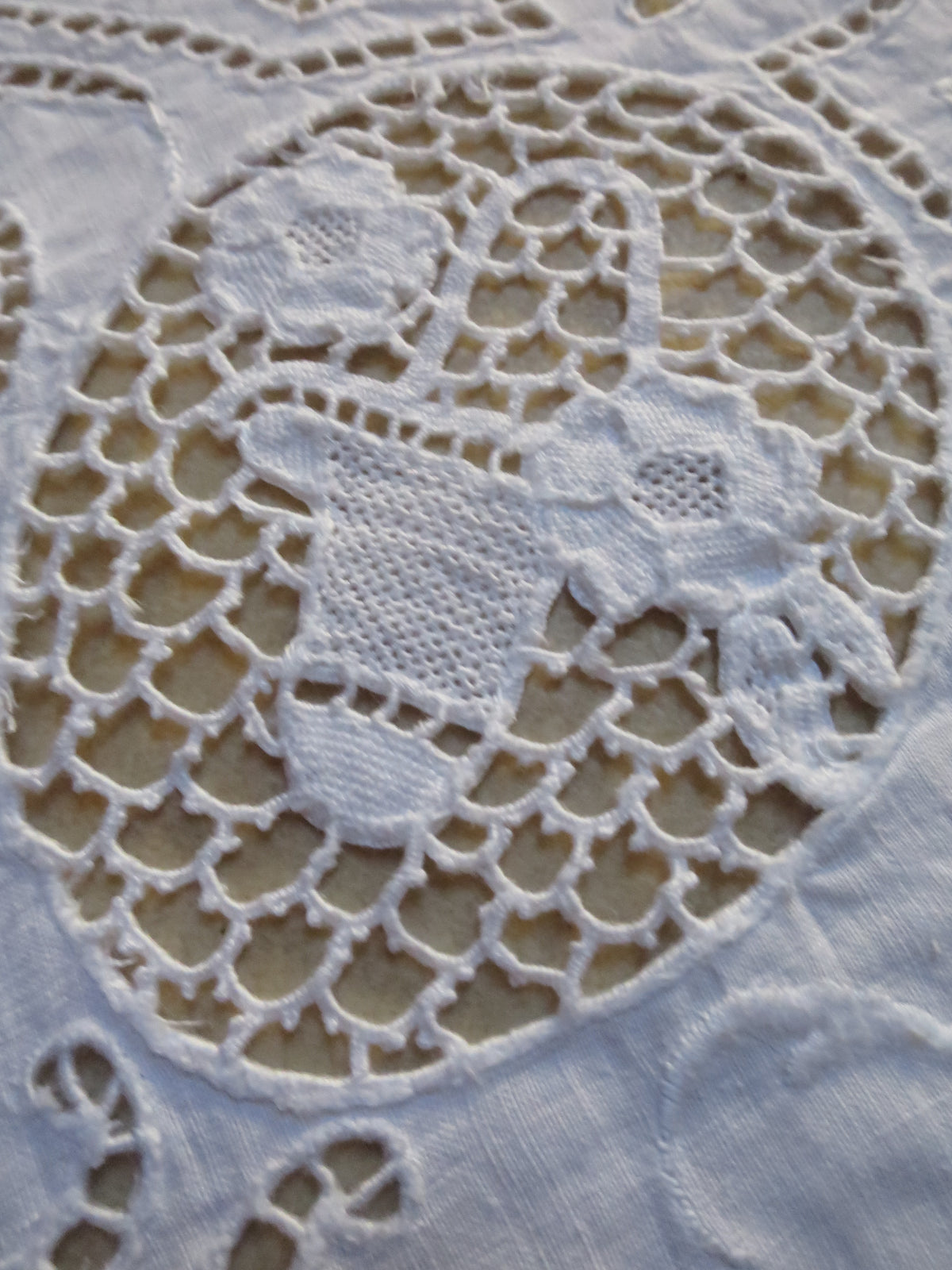 Edwardian Linen Tablecloth with Pictorial Needle Lace, circa 1910