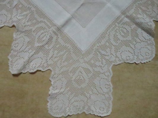 Antique Art Nouveau Linen Tablecloth with Rose Filet Crochet Border, circa 1915