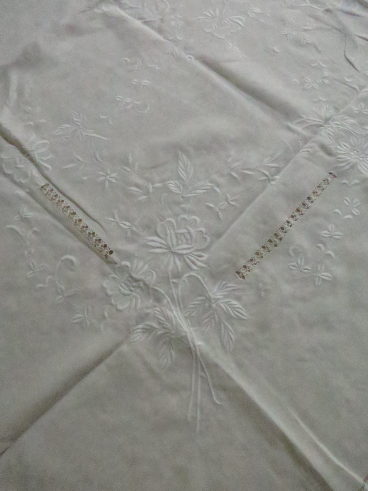 Antique Linen Bedspread / Banquet Cloth, c. 1915