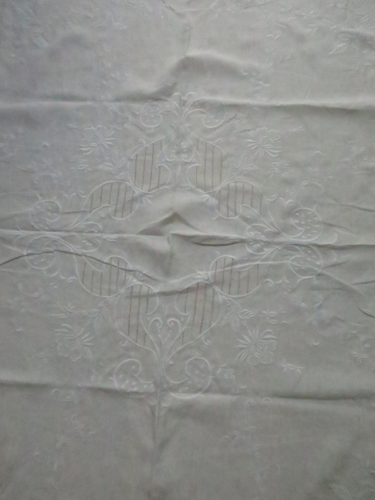 Antique Linen Bedspread / Banquet Cloth, c. 1915
