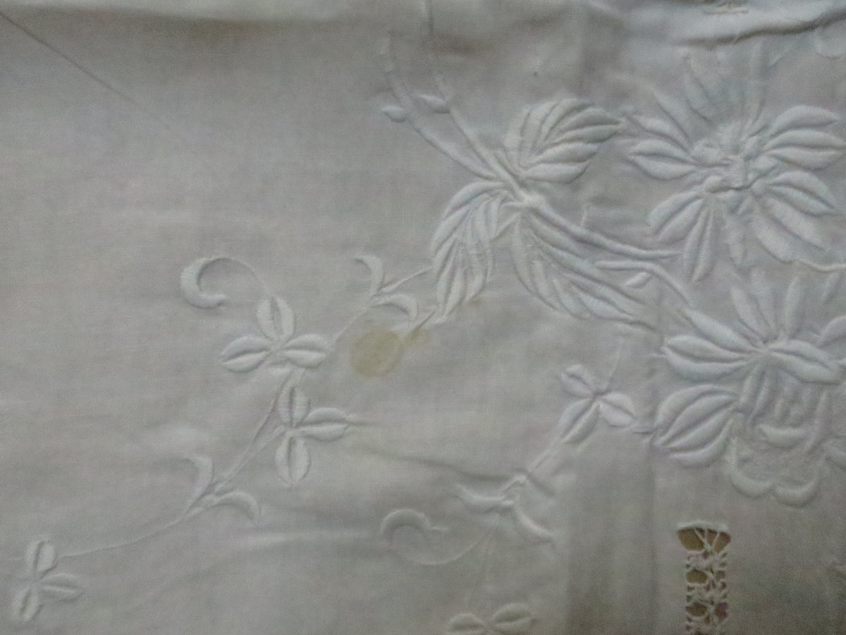 Antique Linen Bedspread / Banquet Cloth, c. 1915