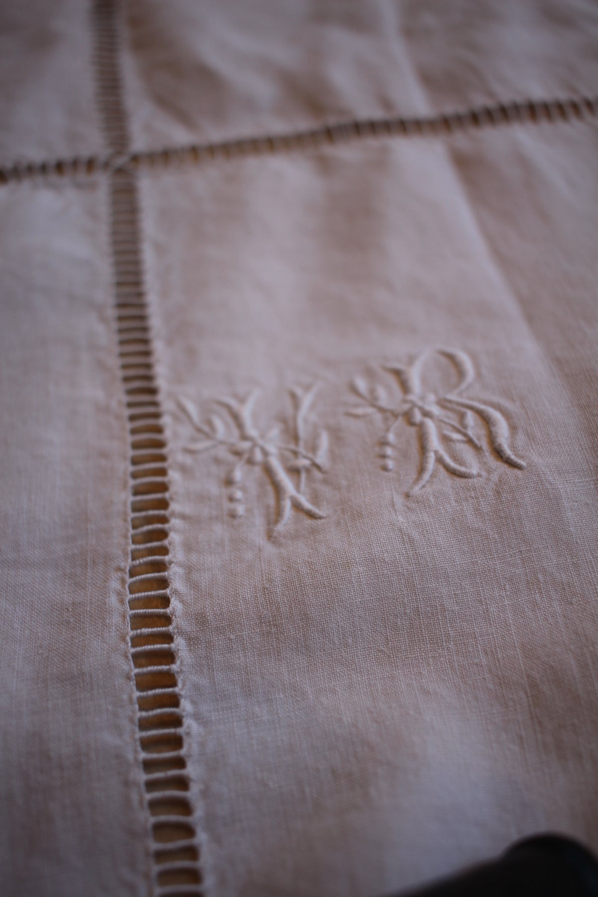 Antique Linen Presentation Sheet with Branscombe Lace, c. 1905