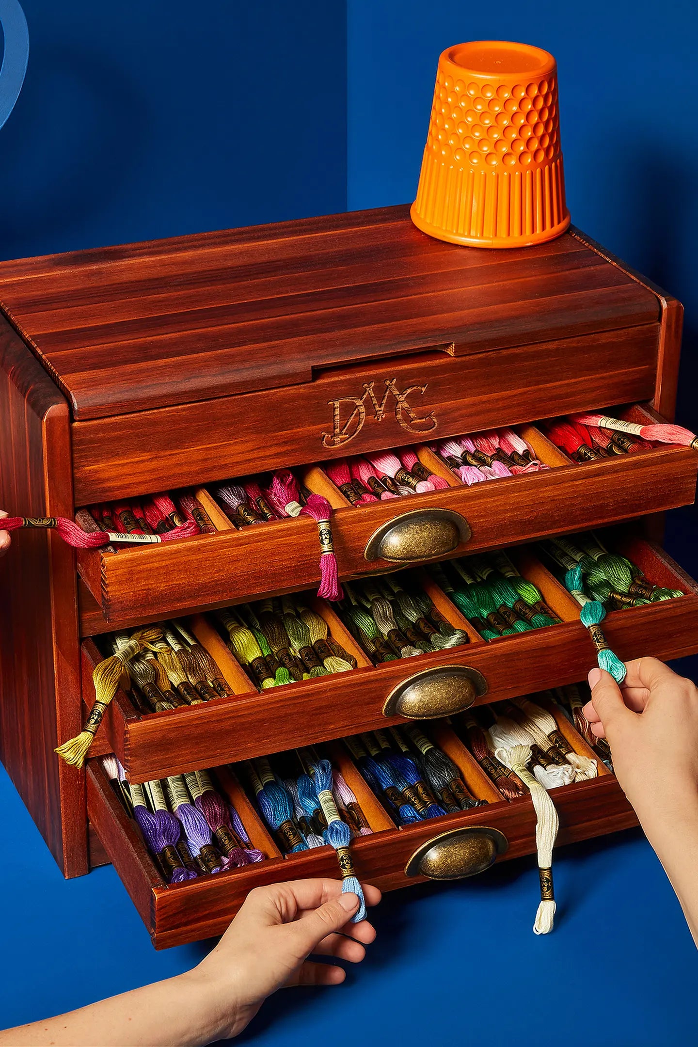 DMC Wooden Collectors Box with 500 Cotton Mouliné Threads