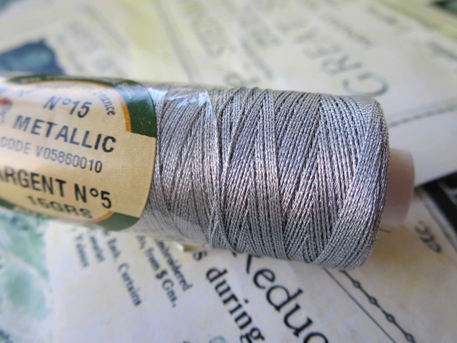 Sajou Fil au Chinois Metallic Threads No. 15