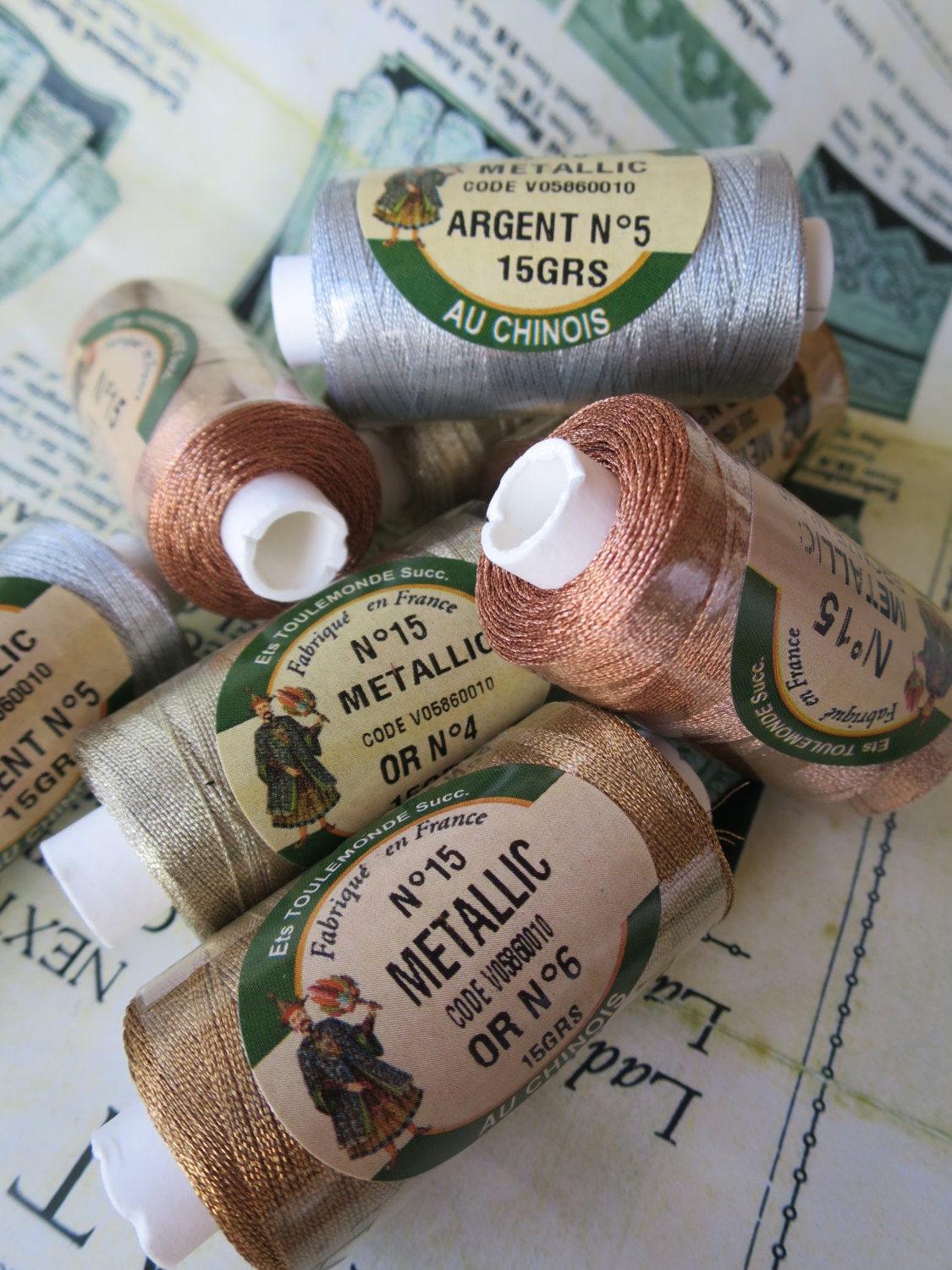 Sajou Fil au Chinois Metallic Threads No. 15