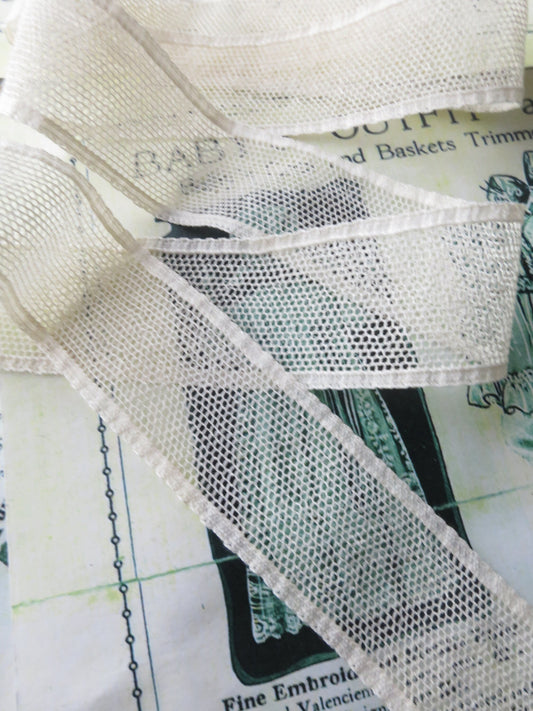 Ecru English Nottingham Lace- Plain Net Insertion- 2.5 cm