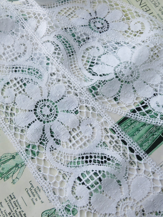 White English Nottingham Cluny Lace- Floral Scrolls- Insertion- 10 cm