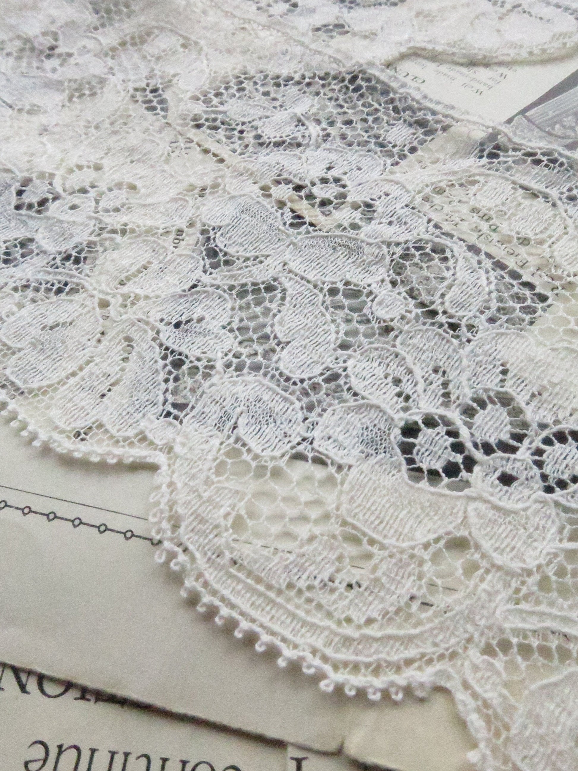 Ecru English Nottingham Lace- Fine Floral Guipure- 9.8 cm