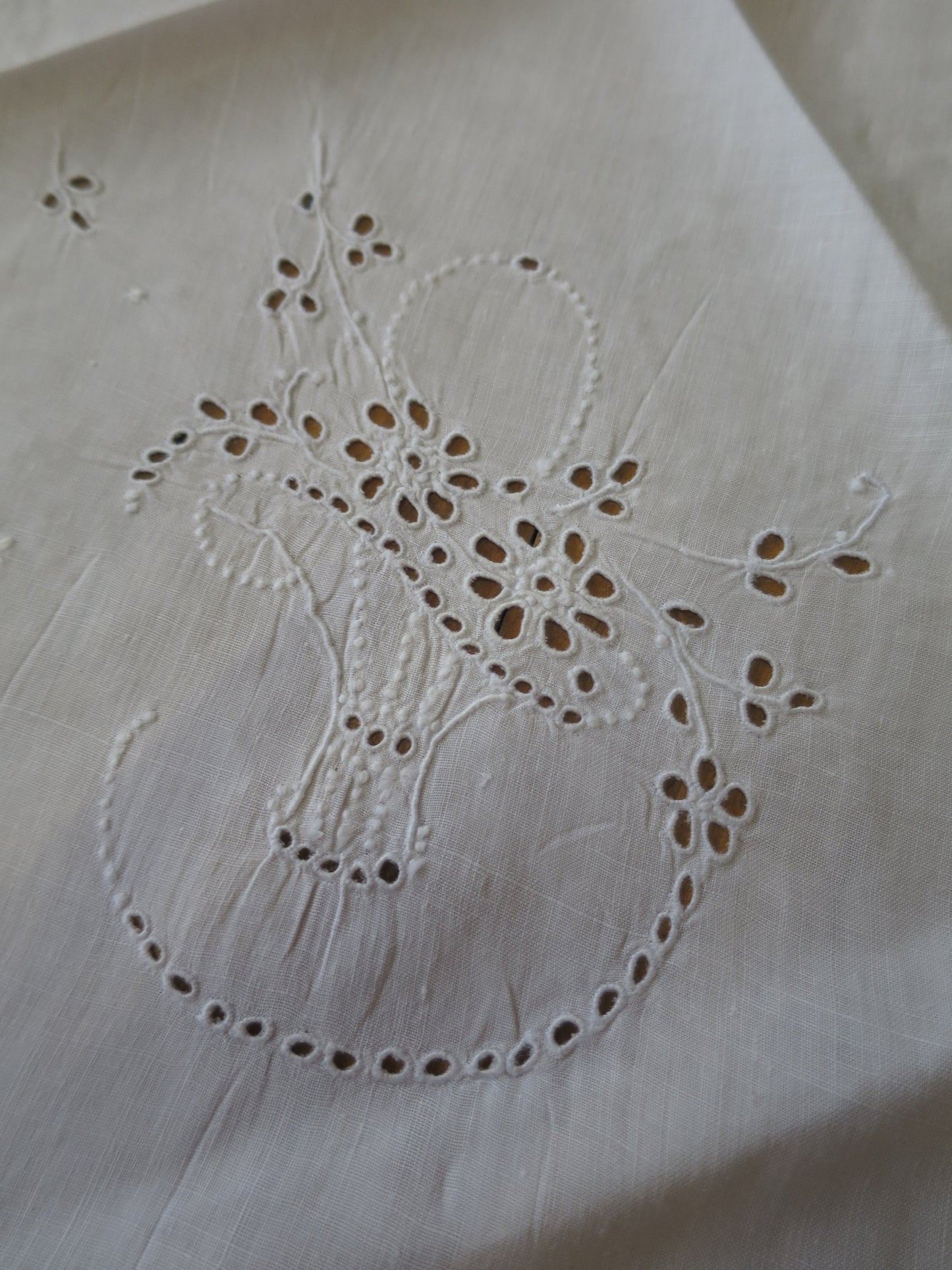 Antique Edwardian Circular Irish Linen Table Cloth- Hand Worked Whitework Eyelet Embroidery