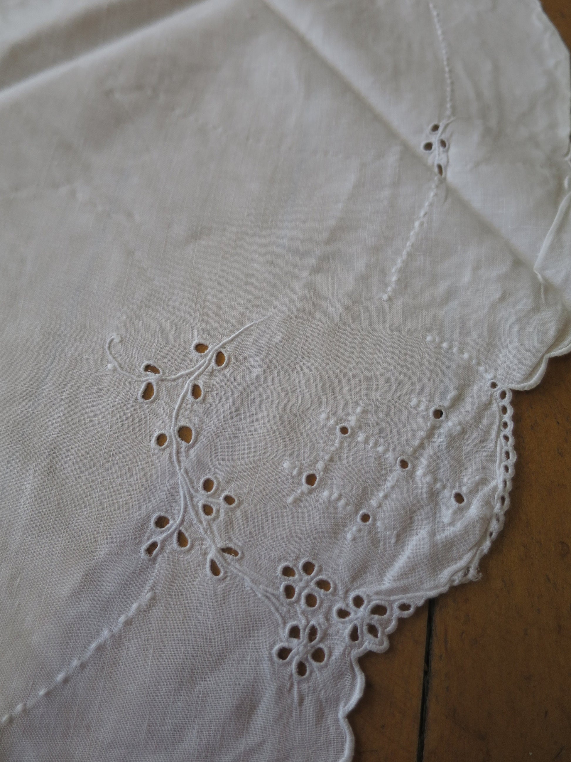 Antique Edwardian Circular Irish Linen Table Cloth- Hand Worked Whitework Eyelet Embroidery