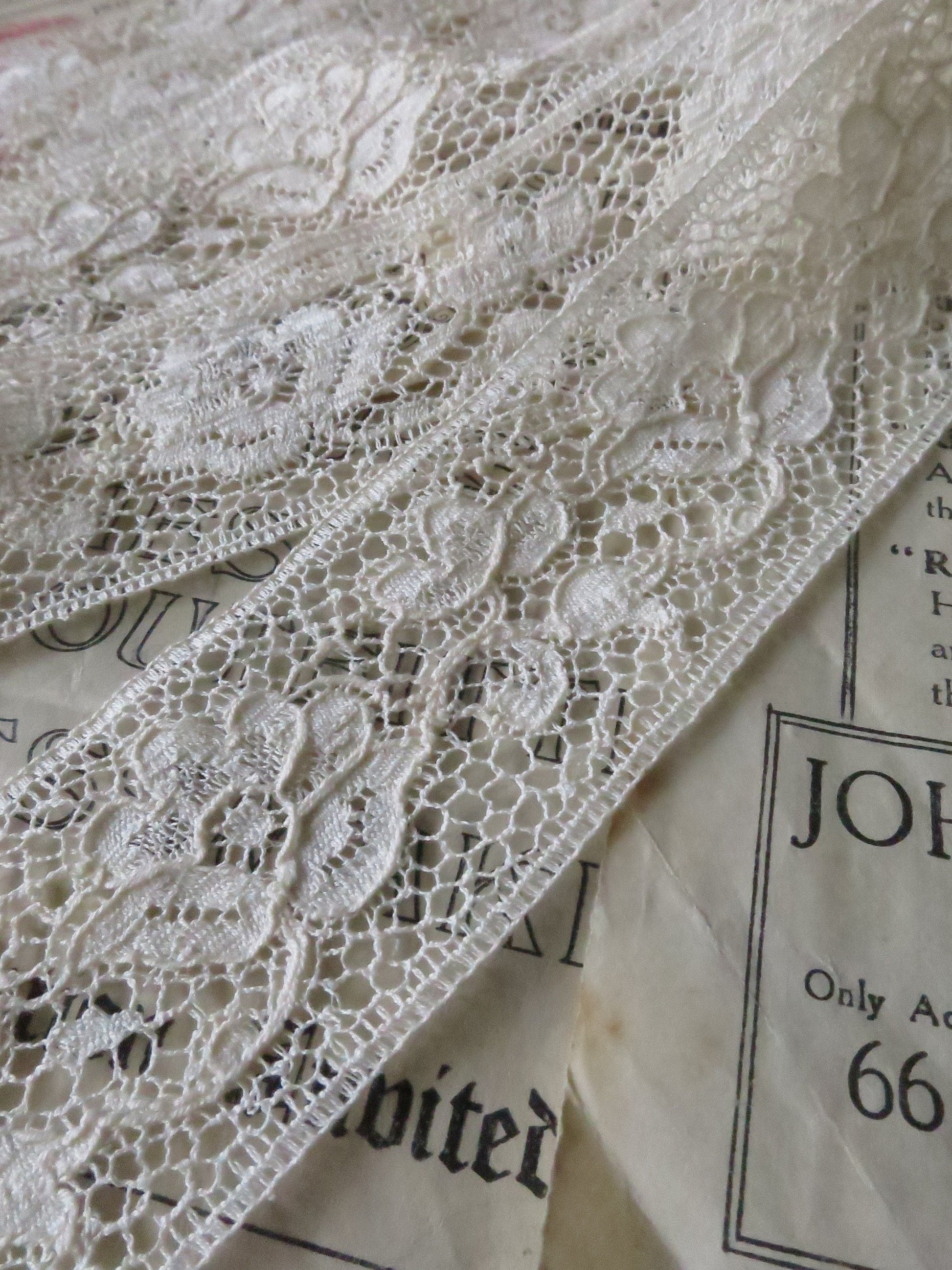 Ecru English Nottingham Lace- Raised Floral Guipure- Insertion- 3.5 cm