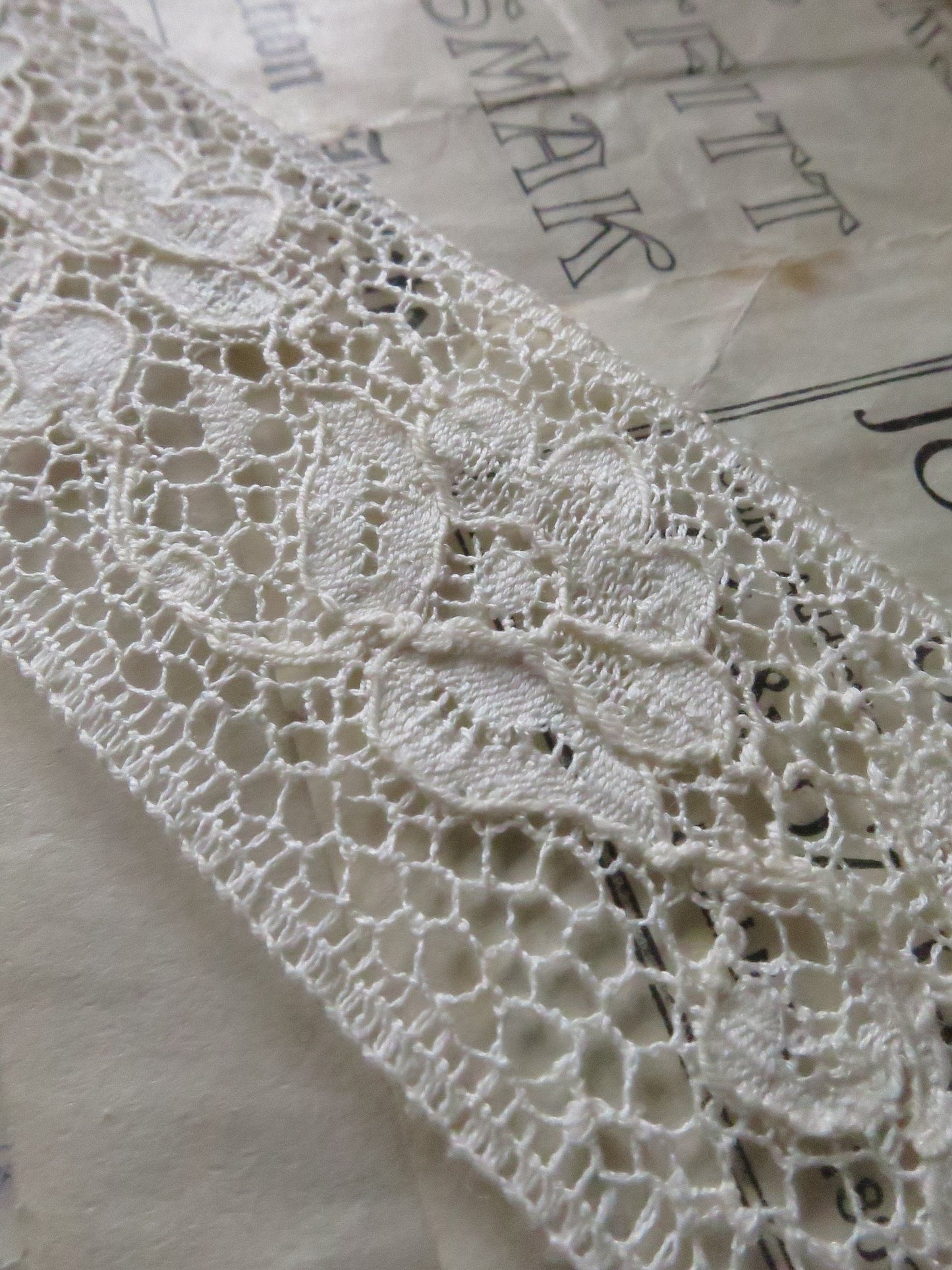 Ecru English Nottingham Lace- Raised Floral Guipure- Insertion- 3.5 cm