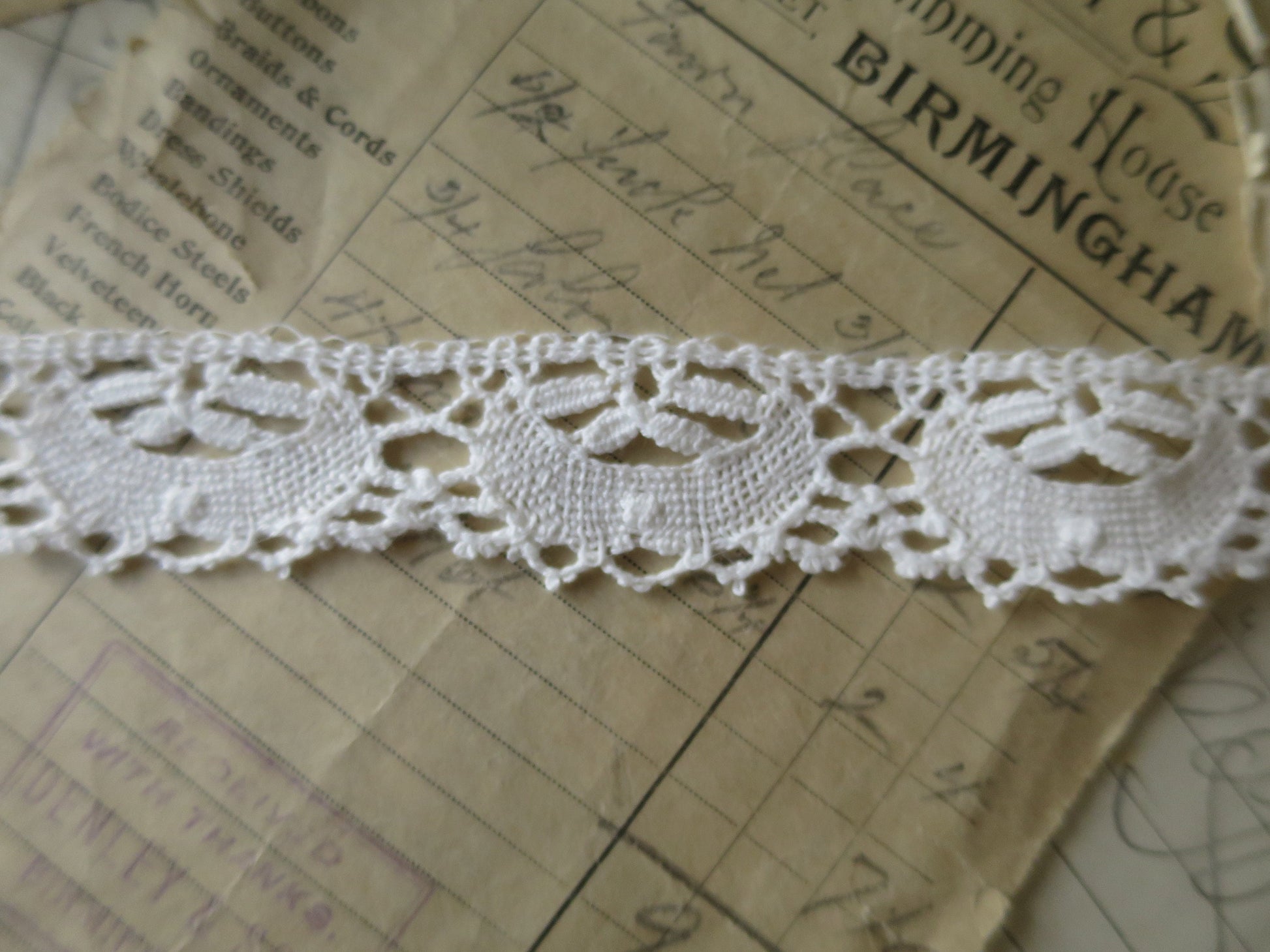 Off White English Nottingham Lace- Torchon Crescents- 3 cm