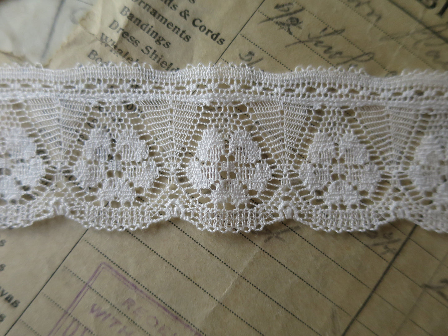 Off White English Nottingham Lace- Fine Floral Torchon- 3.5 cm