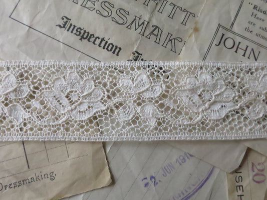 Ecru English Nottingham Lace- Raised Floral Guipure- Insertion- 3.5 cm