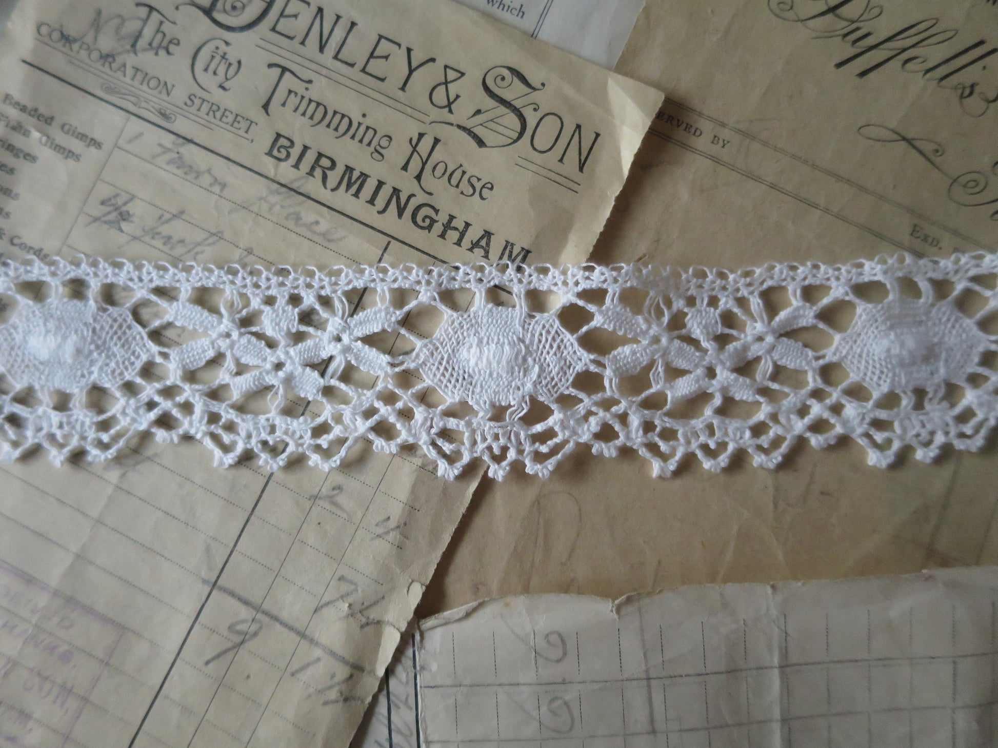 Off White English Nottingham Cluny Lace- Traditional Torchon Ovals- 4.3 cm