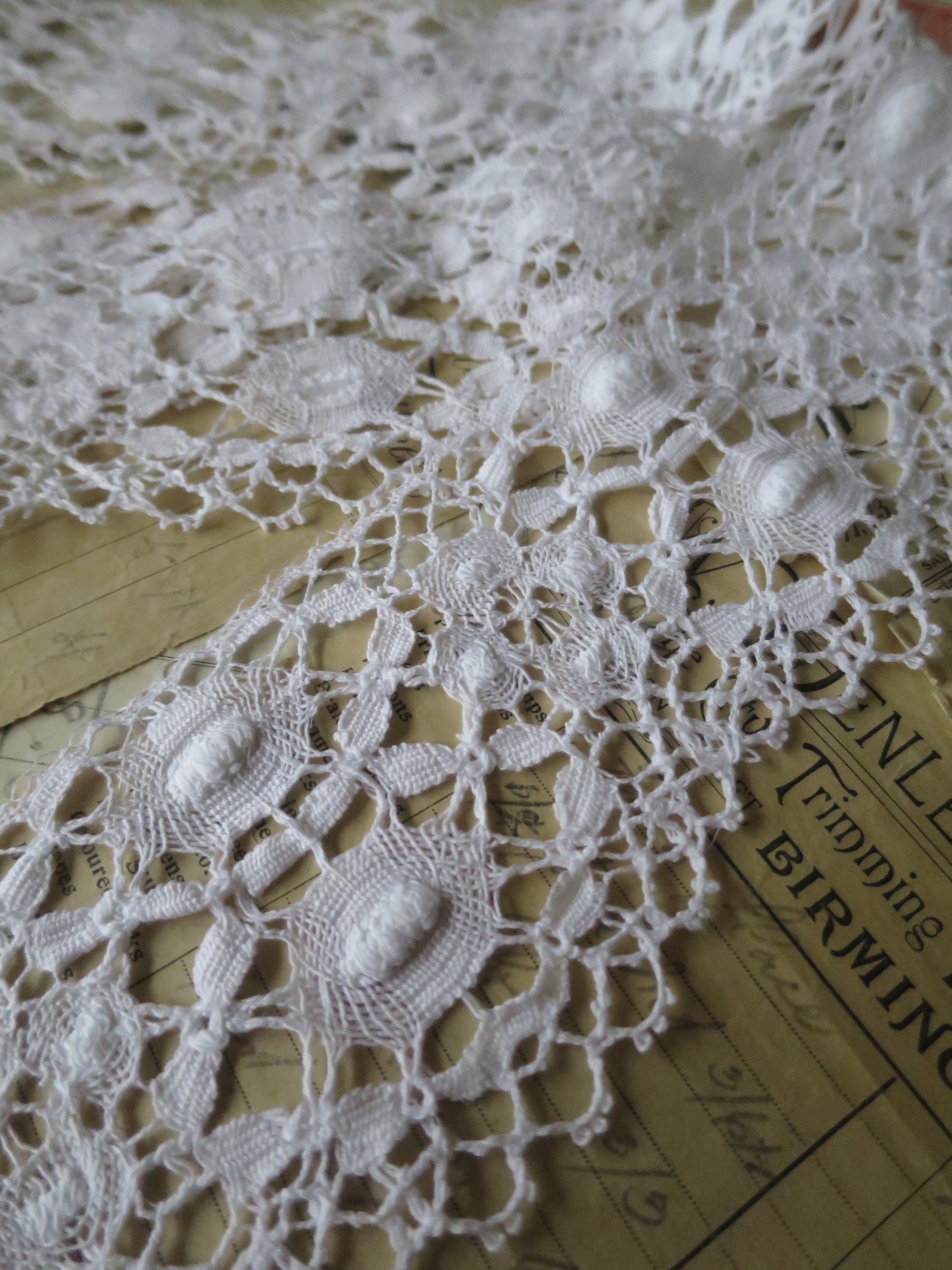 White English Nottingham Cluny Lace- Traditional Ovals & Raised Spots- 8.5 cm