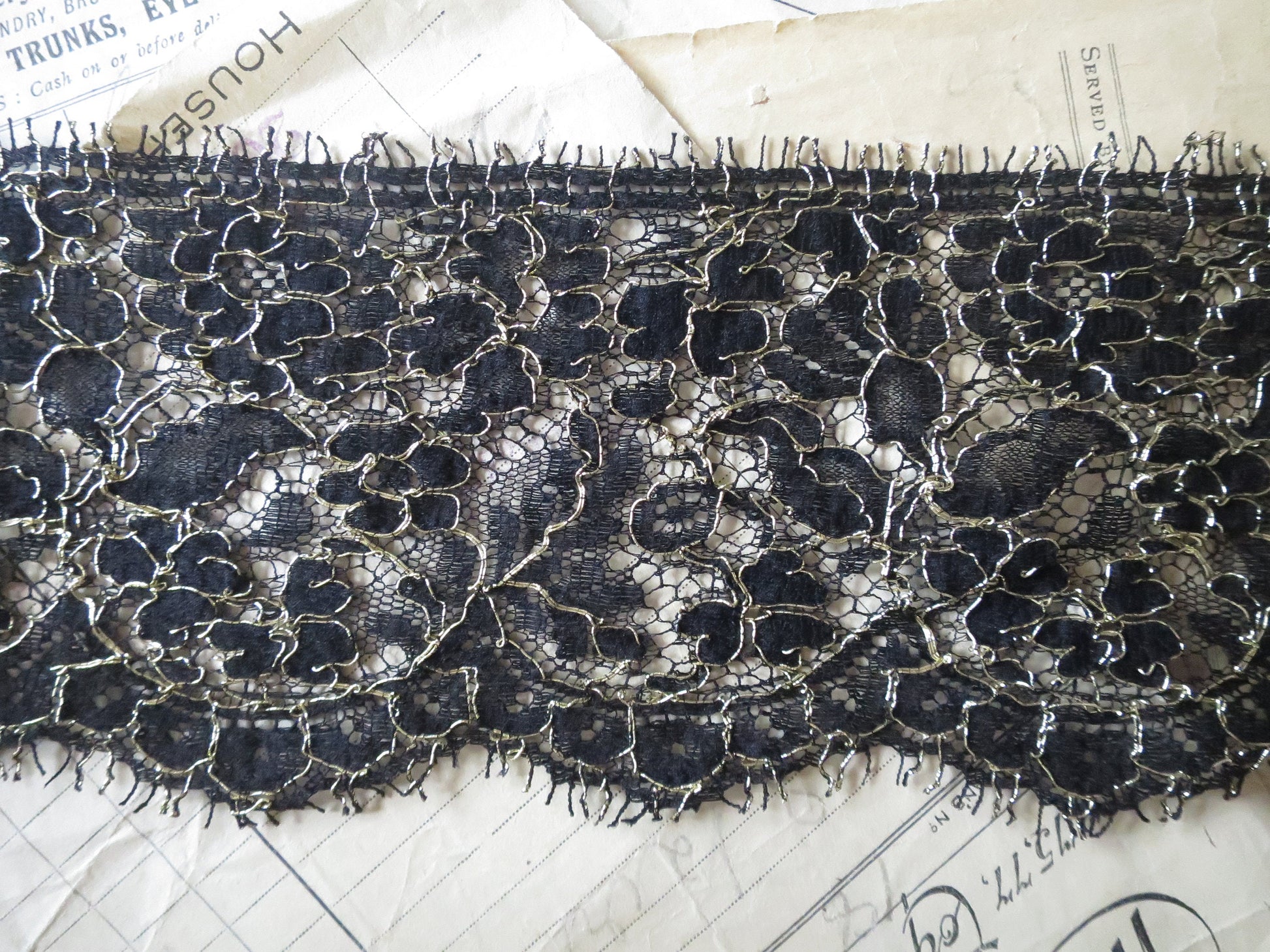 Black & Gold English Nottingham Lace- Floral Swags Eyelash- 8 cm