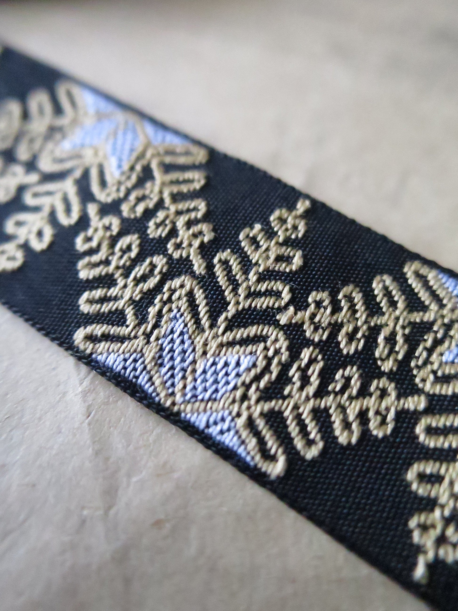 Snowflakes 20 mm Jacquard Woven Ribbon- Black, Gold & Silver