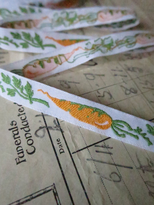 Carrots 10 mm Jacquard Woven Ribbon- White