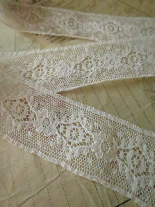 Off White English Nottingham Lace- Diamond & Floral Point- Insertion- 3.5 cm
