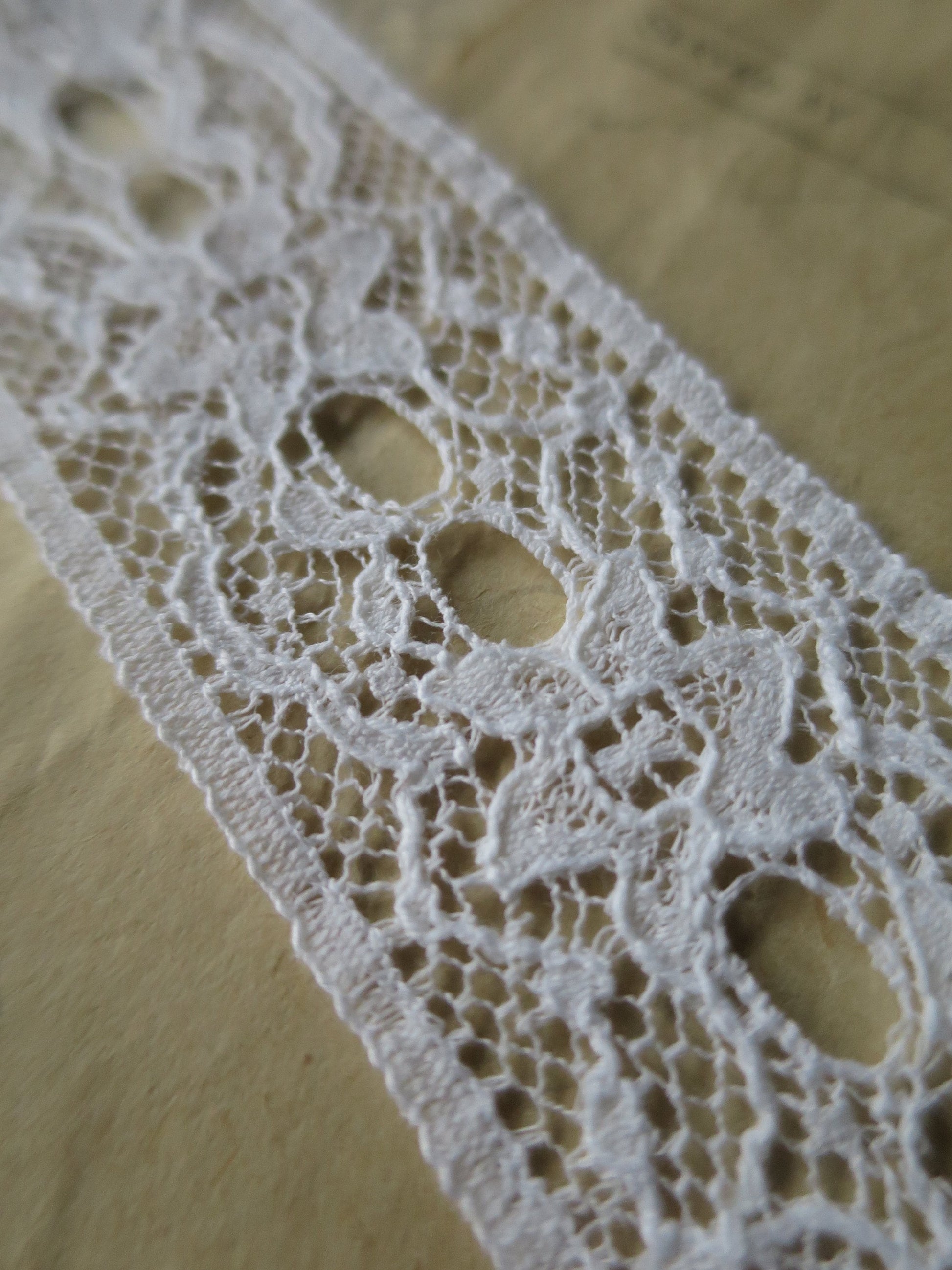 White English Nottingham Lace- Floral Double Eyelet Insertion Lace