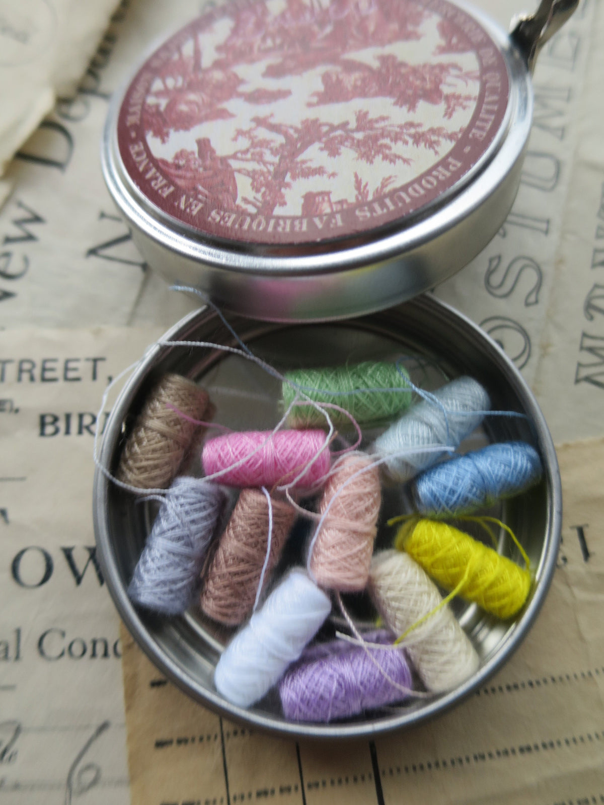 Mini Cocoons Sajou Tins of Mini Thread Cocoons – Penelope Textiles Ltd