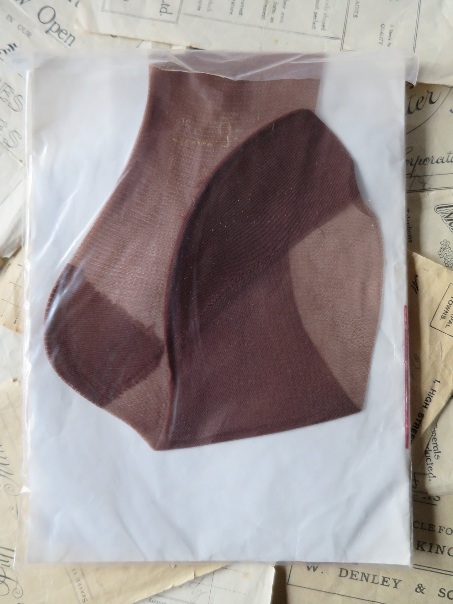 Vintage 1960's Unused Burlacade Saville Row Seam Free Micromesh Nylon Stockings-Size 9.5