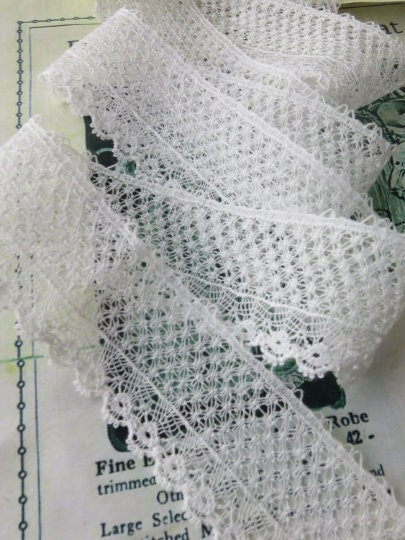 Off White English Nottingham Lace- Delicate Lace- 2.7 cm